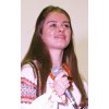 Канівчанка дарує пісню захисникам України